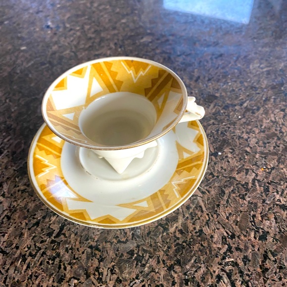 Beyer & Bock tea cup and saucer - Picture 1 of 13